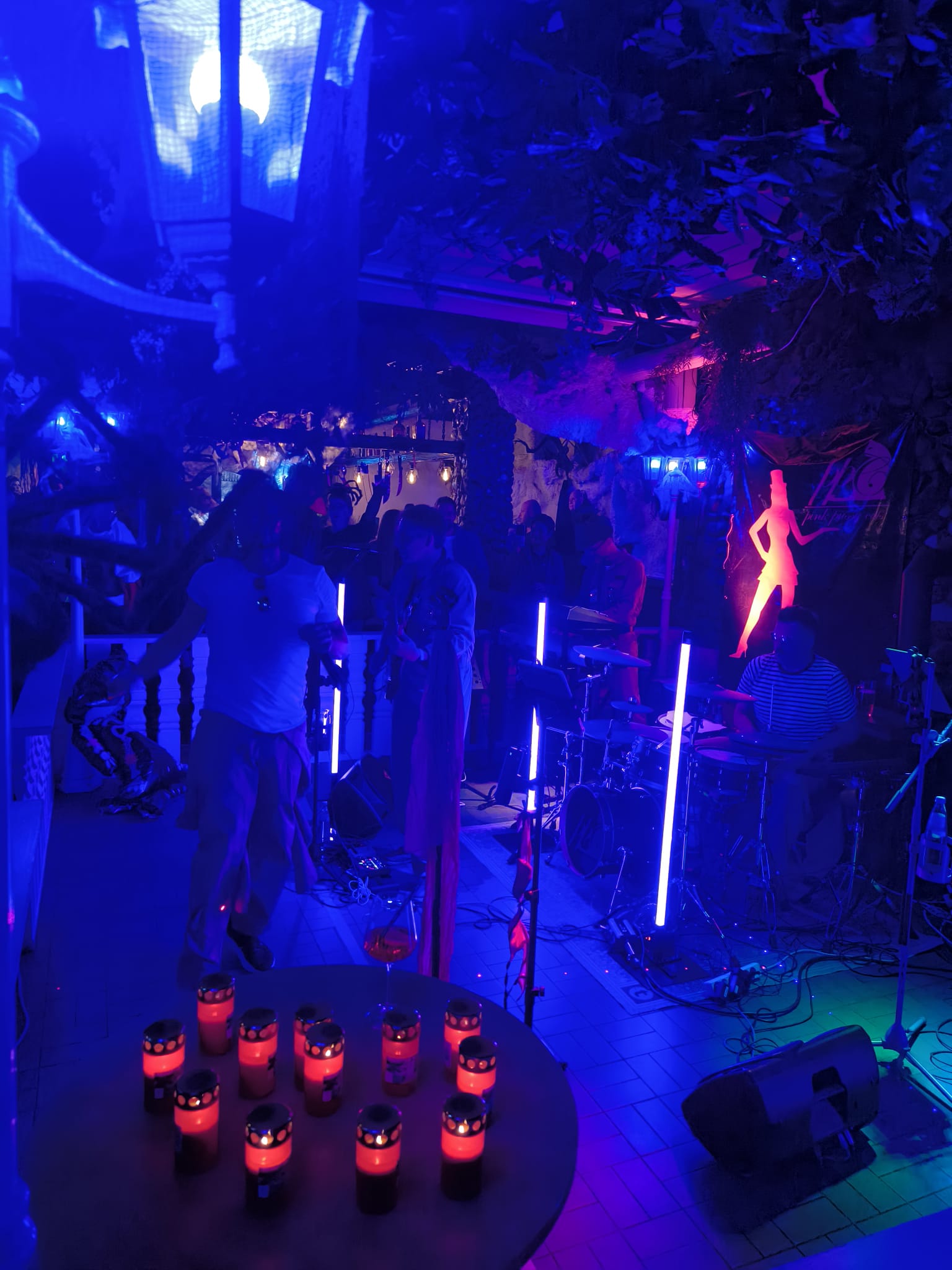 Moonlight Lounge - WhatsApp Image 2026-01-04 at 22.52.05 (1).jpeg